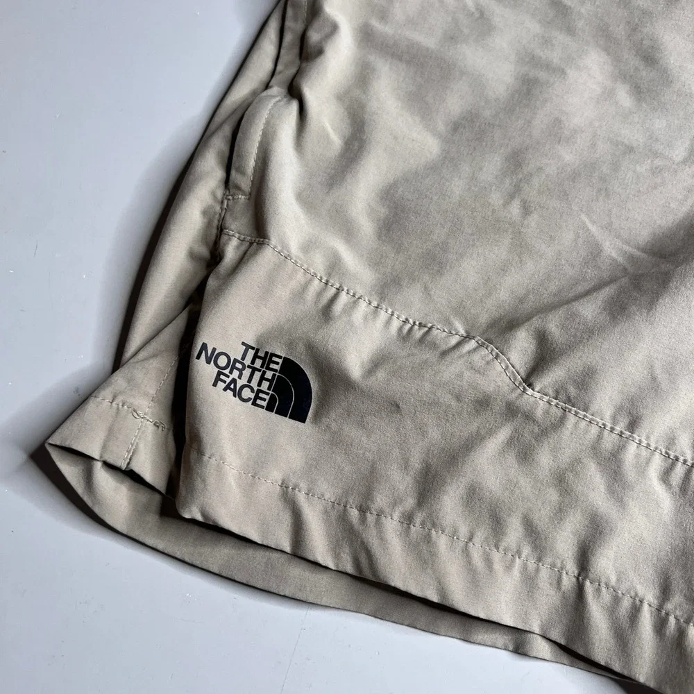 The North Face Mens Hiking Shorts Khaki Tan Size 32‎ Outdoor Lightweight Regular
